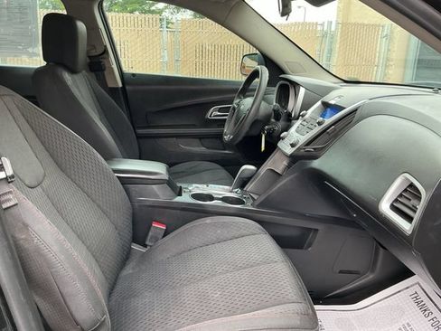 Used 2015 Chevrolet Equinox LS FWD image 25