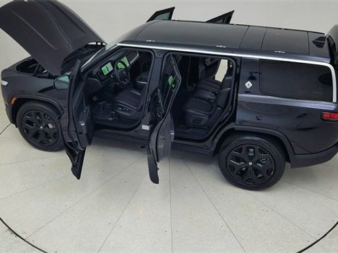 Used 2024 Rivian R1S Adventure image 87