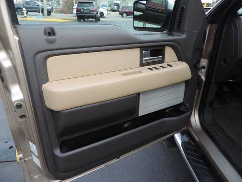 Used 2013 Ford F150 XLT w/ Luxury Equipment Group image 14