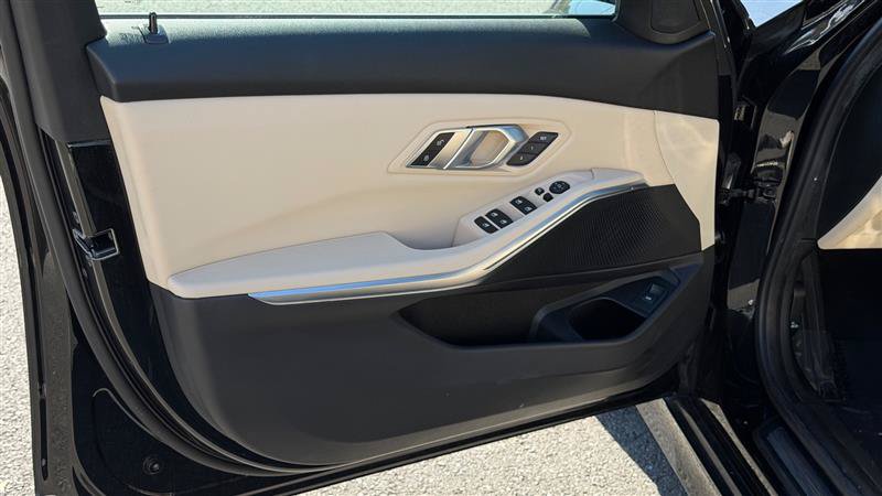 Used 2022 BMW 330i Sedan RWD image 21