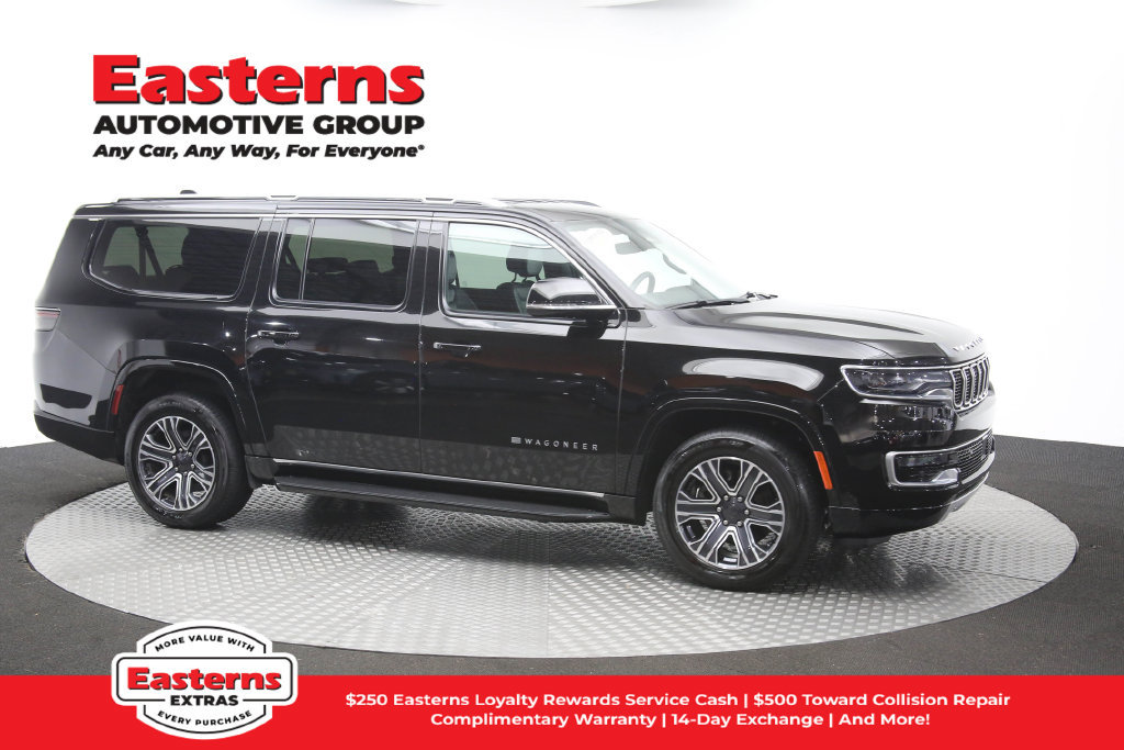 Used 2024 Jeep Wagoneer L Series II w/ Flexible Seating Group AWD/4WD image 52