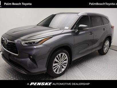 Used 2023 Toyota Highlander Platinum