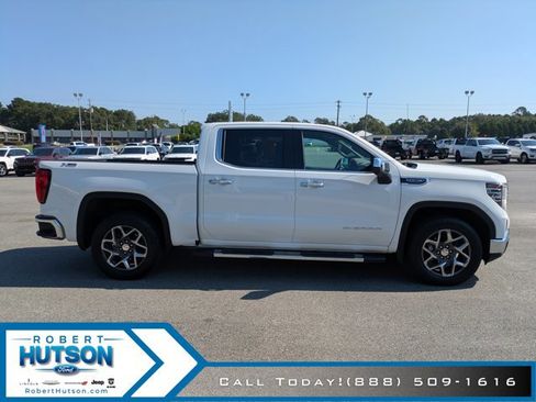 Used 2023 GMC Sierra 1500 SLT image 5