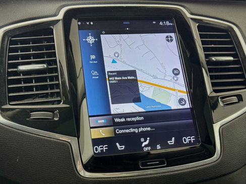 Used 2018 Volvo XC90 T5 Momentum w/ Momentum Plus Package AWD/4WD image 17