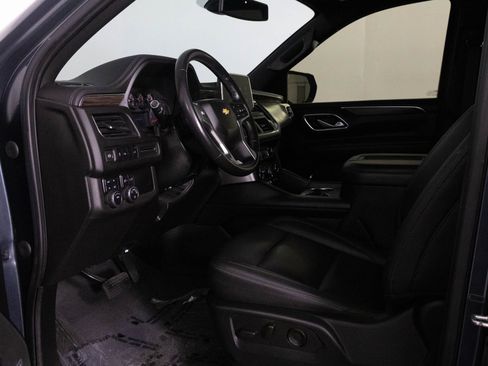 Used 2021 Chevrolet Tahoe LT w/ Rear Media and Nav Package image 11