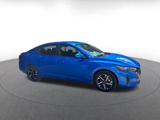 Used 2025 Nissan Sentra SV FWD video 2