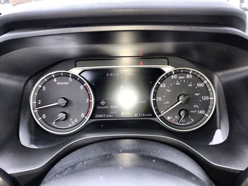 Used 2024 Nissan Rogue SV AWD/4WD image 15