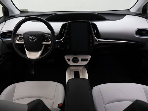 Used 2018 Toyota Prius Four FWD image 24