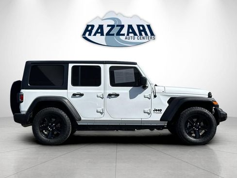Used 2019 Jeep Wrangler Unlimited Sport AWD/4WD image 2