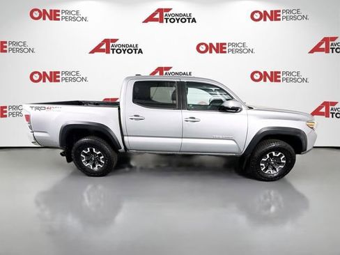 Certified 2021 Toyota Tacoma TRD Off-Road AWD/4WD image 8
