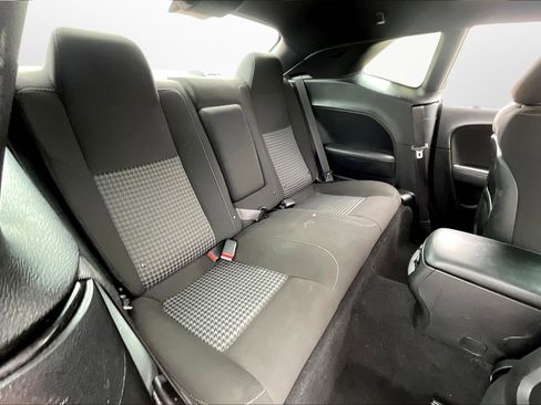 Used 2022 Dodge Challenger GT image 17