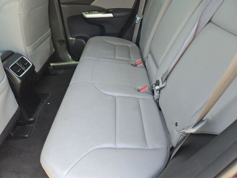 Used 2016 Honda CR-V Touring image 17