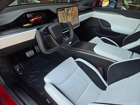 Used 2024 Tesla Model S Plaid AWD/4WD image 12