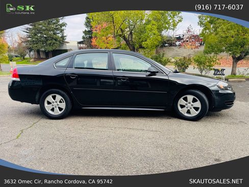 Used 2011 Chevrolet Impala LS Sedan 4D image 5