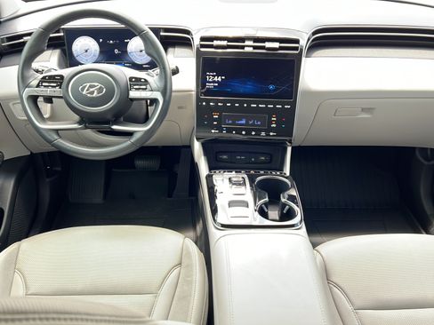 Certified 2023 Hyundai Tucson Limited FWD image 14
