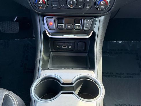 Used 2019 GMC Terrain Denali w/ Comfort Package FWD image 22