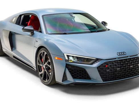 Used 2022 Audi R8 V10 w/ Premium Package RWD image 10