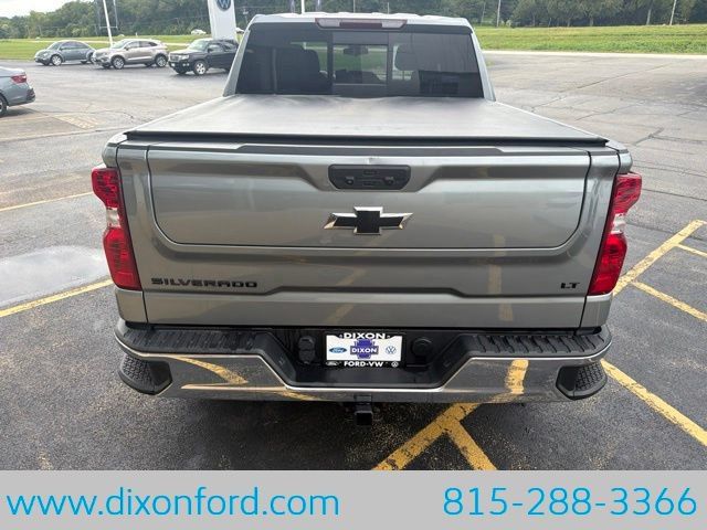 Used 2023 Chevrolet Silverado 1500 LT w/ Leather Package AWD/4WD image 7
