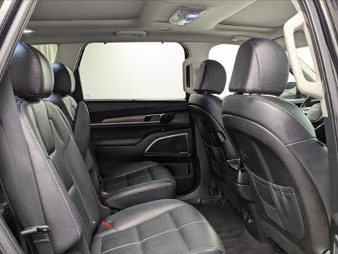 Used 2022 Kia Telluride SX w/ Nightfall Edition Package AWD/4WD image 18