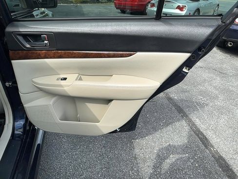 Used 2013 Subaru Legacy 2.5i Limited image 24