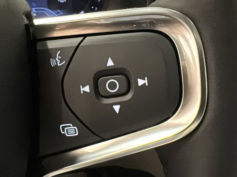 New 2026 Volvo XC40 B4 Plus w/ Climate Package image 14