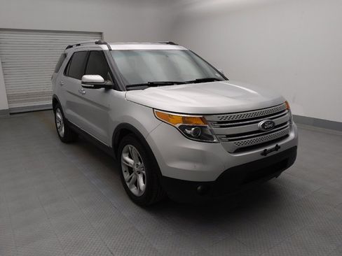 Used 2015 Ford Explorer Limited image 13