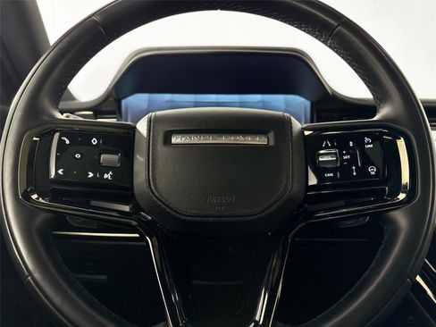Used 2024 Land Rover Range Rover Sport Dynamic SE image 16