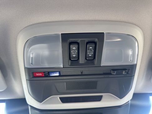 Certified 2024 Subaru Crosstrek 2.0i Premium image 24