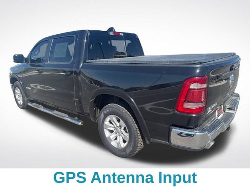 Used 2022 RAM 1500 Laramie AWD/4WD image 3