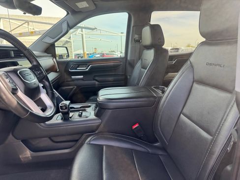 Used 2024 GMC Sierra 1500 Denali w/ Denali Reserve Package image 12