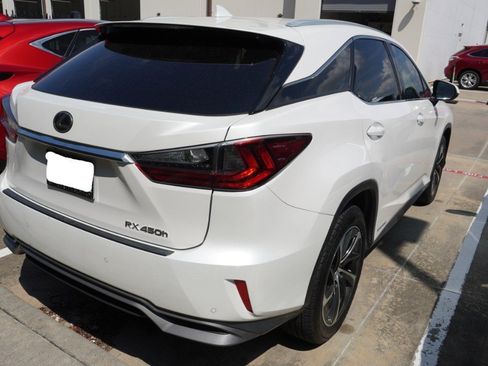 Used 2017 Lexus RX 450h AWD w/ Luxury Package image 5