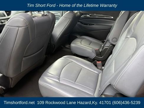 Used 2023 Buick Enclave Essence w/ Experience Buick Package AWD/4WD image 9