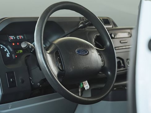 Used 2013 Ford E-150 and Econoline 150 w/ PWR Group RWD image 16