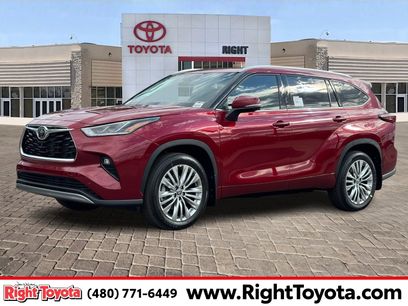 New 2026 Toyota Highlander Platinum