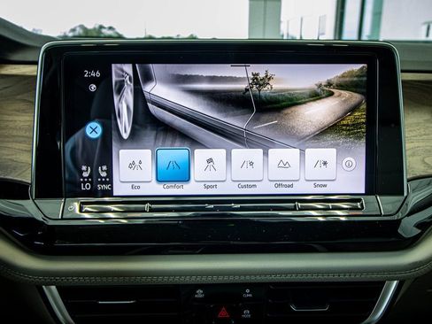 New 2026 Volkswagen Atlas SE AWD/4WD image 5