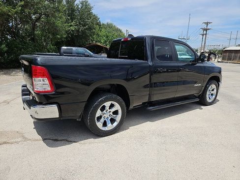 Used 2022 RAM 1500 Big Horn AWD/4WD image 8