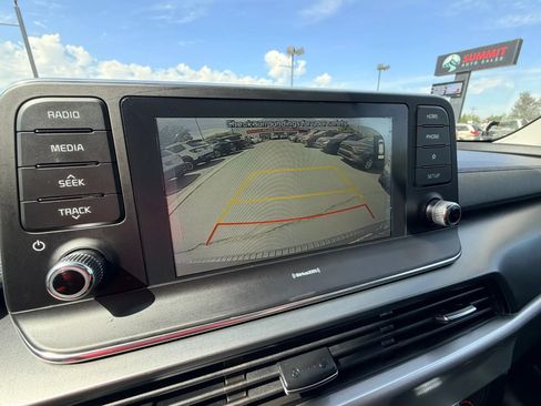 Used 2020 Kia Telluride S w/ S 8 Passenger Seating Package AWD/4WD image 17