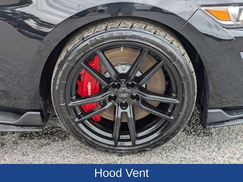 Certified 2021 Ford Mustang Shelby GT500 w/ Technology Package RWD image 12