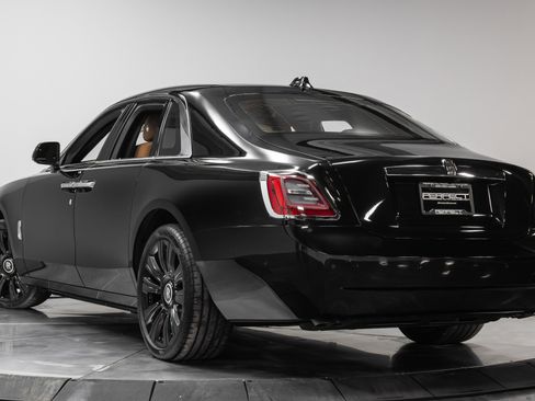 Used 2022 Rolls-Royce Ghost image 60
