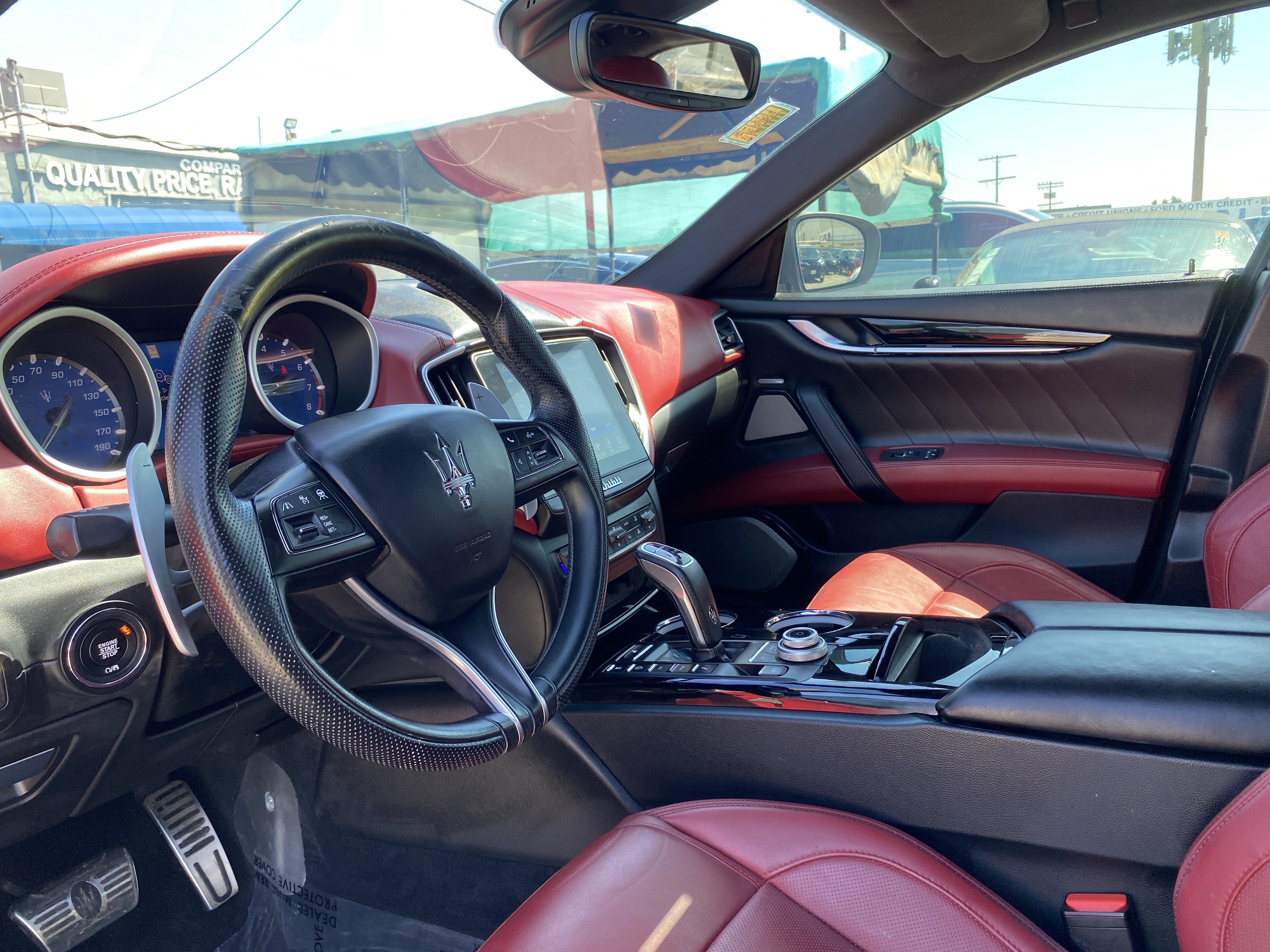 Used 2019 Maserati Ghibli GranSport RWD image 16