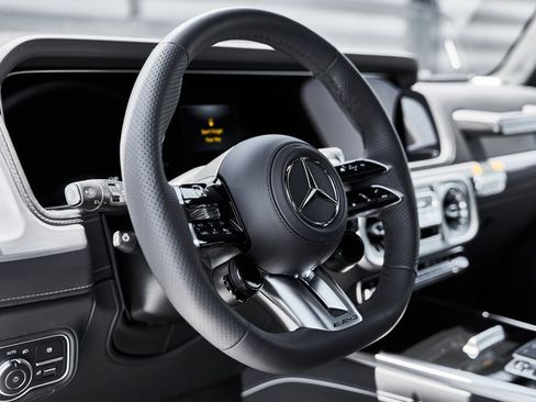 Used 2026 Mercedes-Benz G 63 AMG 4MATIC image 39