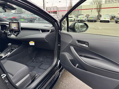 New 2026 Toyota Corolla SE image 10