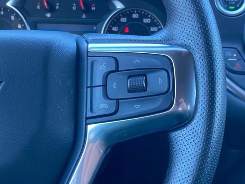 Used 2025 Chevrolet Blazer LT image 18