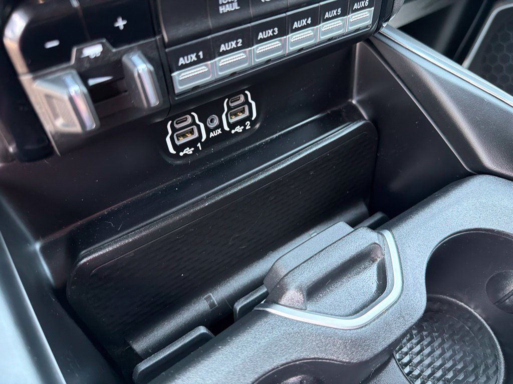 Used 2022 RAM 3500 Laramie w/ Night Edition AWD/4WD image 35