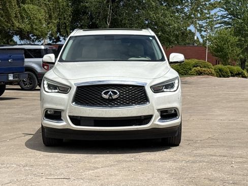 Used 2018 INFINITI QX60 FWD w/ Premium Plus Package image 2
