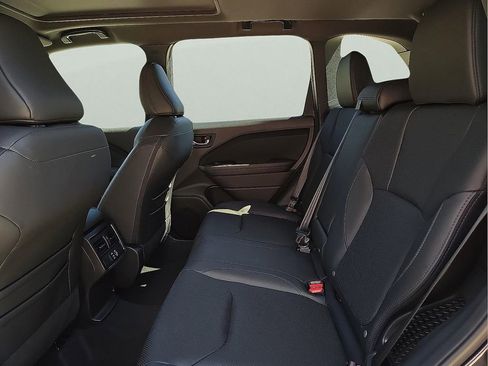 New 2025 Subaru Forester Limited image 10