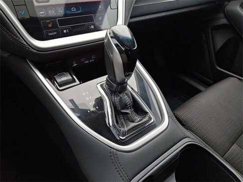 Used 2020 Subaru Outback Premium image 16
