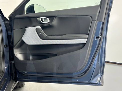 Used 2024 Polestar Polestar 2 AWD/4WD image 9