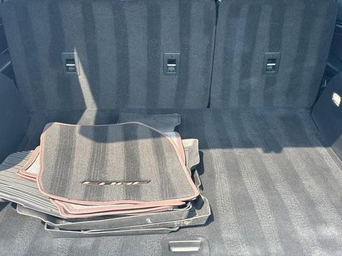 Used 2022 Ford Edge Titanium w/ Equipment Group 301A image 4