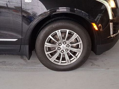 Used 2017 Cadillac XT5 Luxury image 27